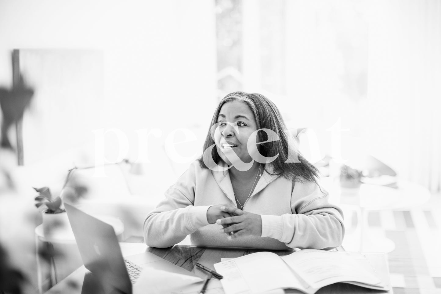 Parler avec quelqu'un en télétravail