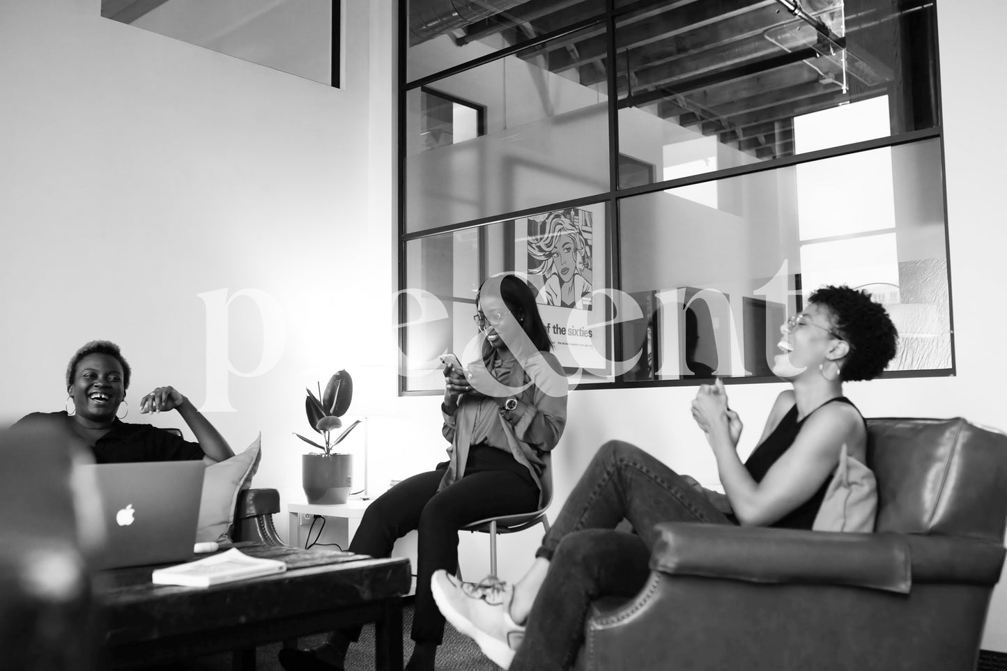 Réunion décontractée et joyeuse