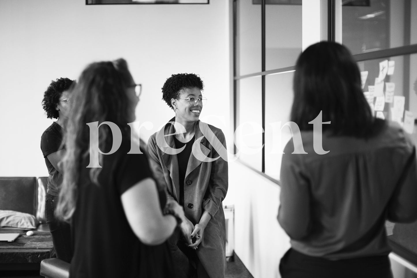 Partage d'idées en groupe durant un brainstorm