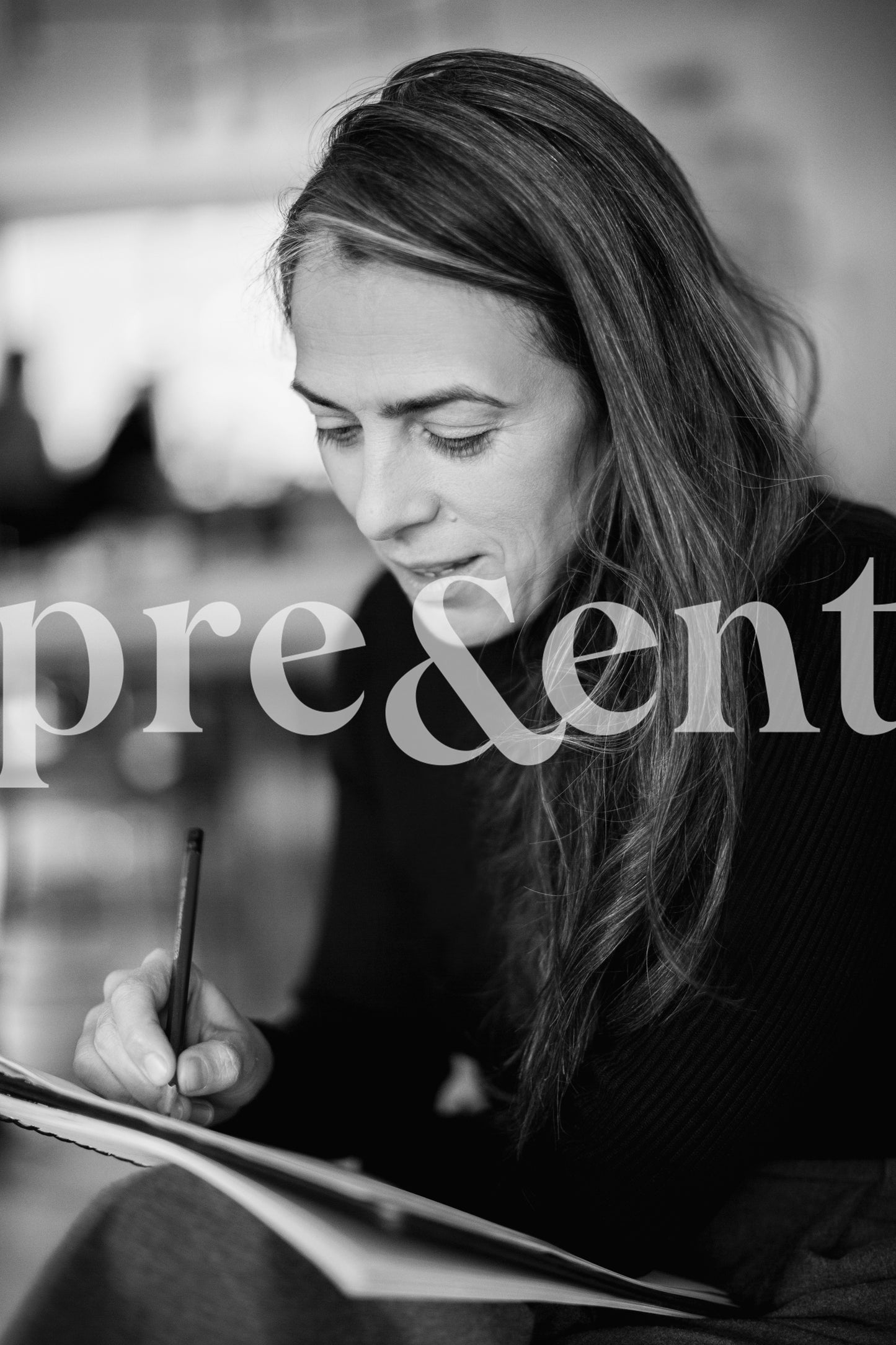 Écrire et dessiner dans un cahier