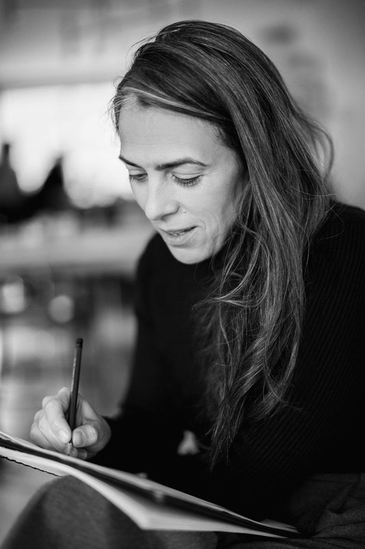 Écrire et dessiner dans un cahier